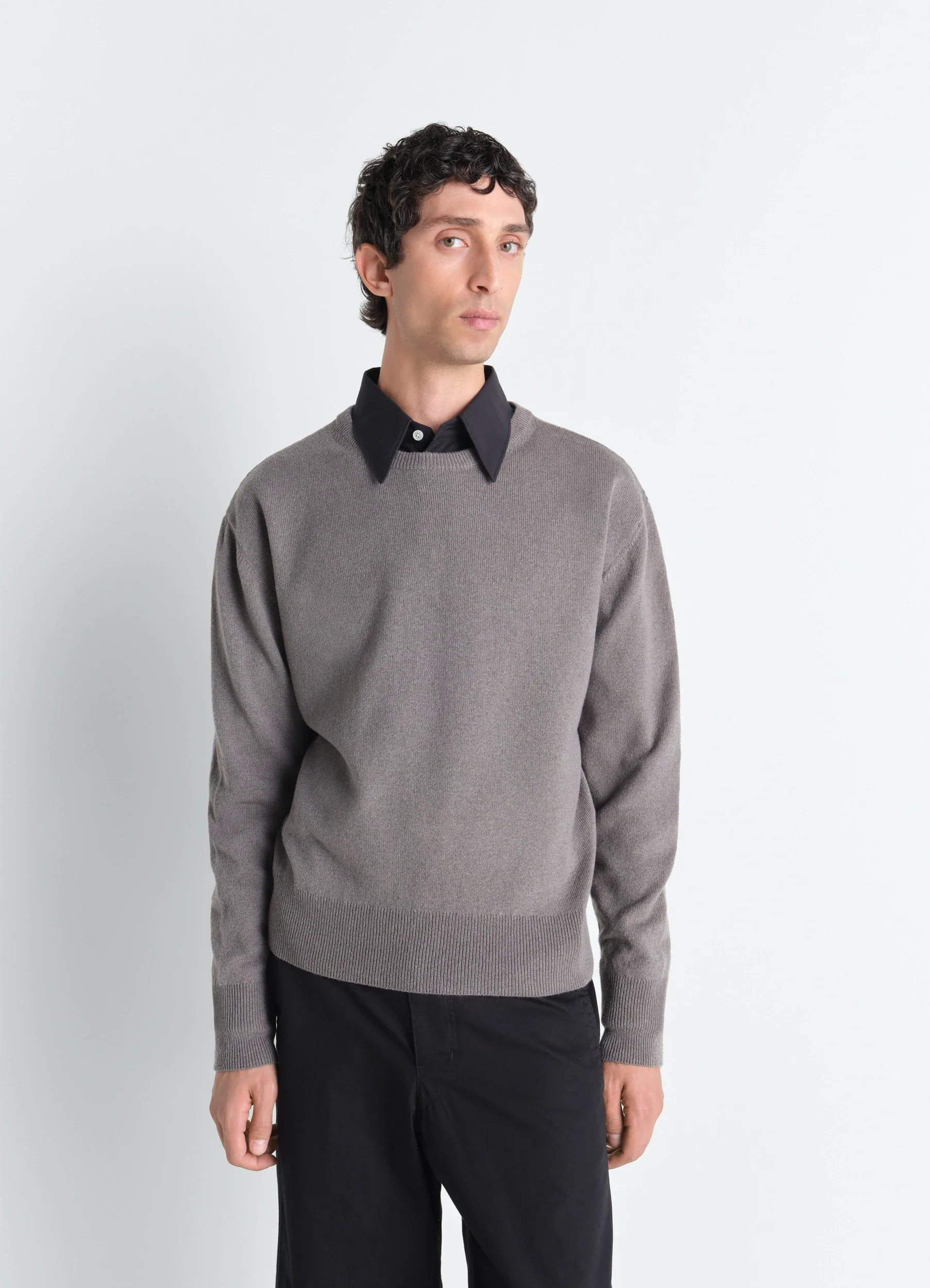 CREW NECK SWEATER IN CASHMERE WOOL - Image 3