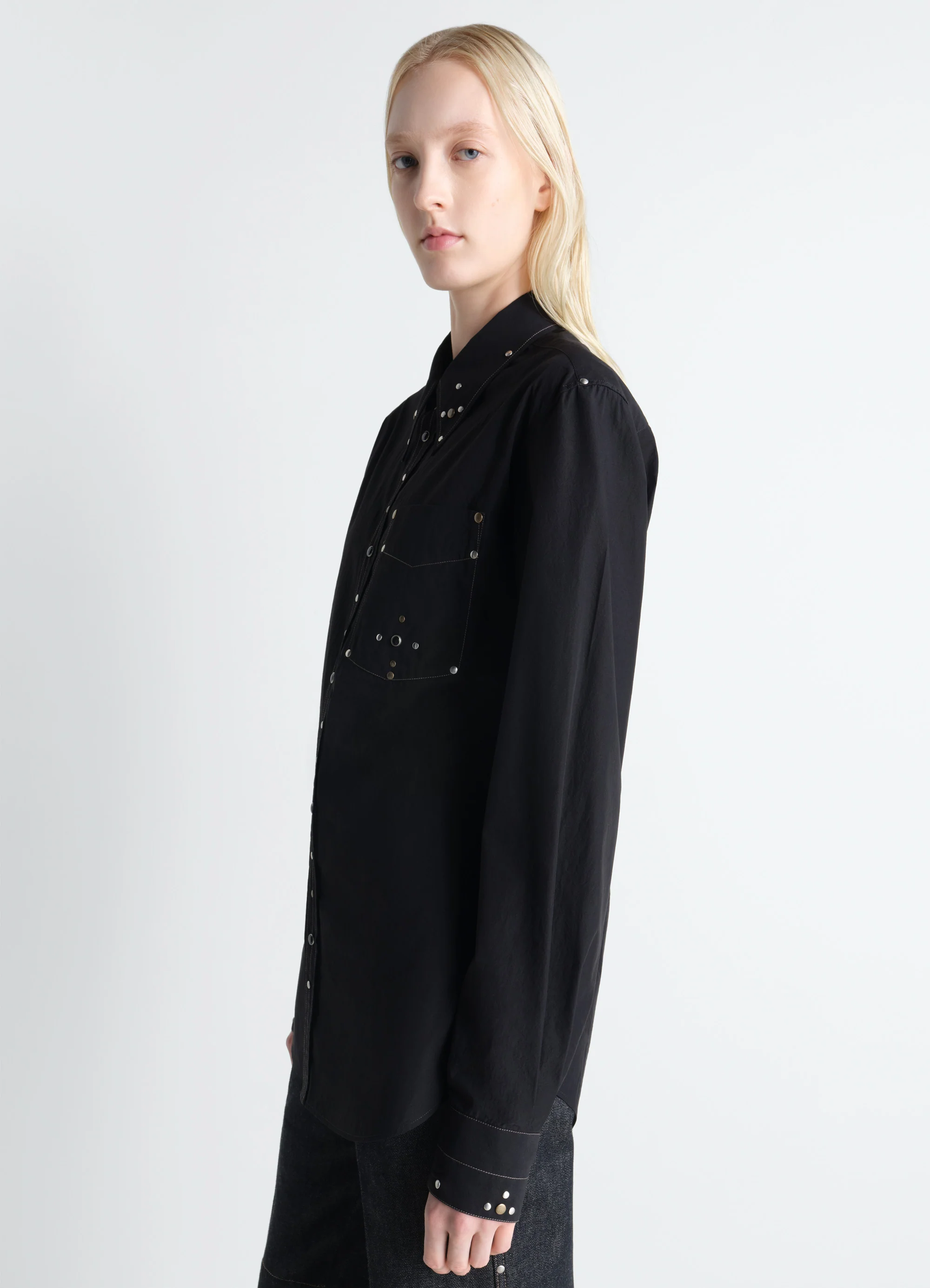 FITTED SHIRT WITH STUDS IN CREPE COTTON - Image 3