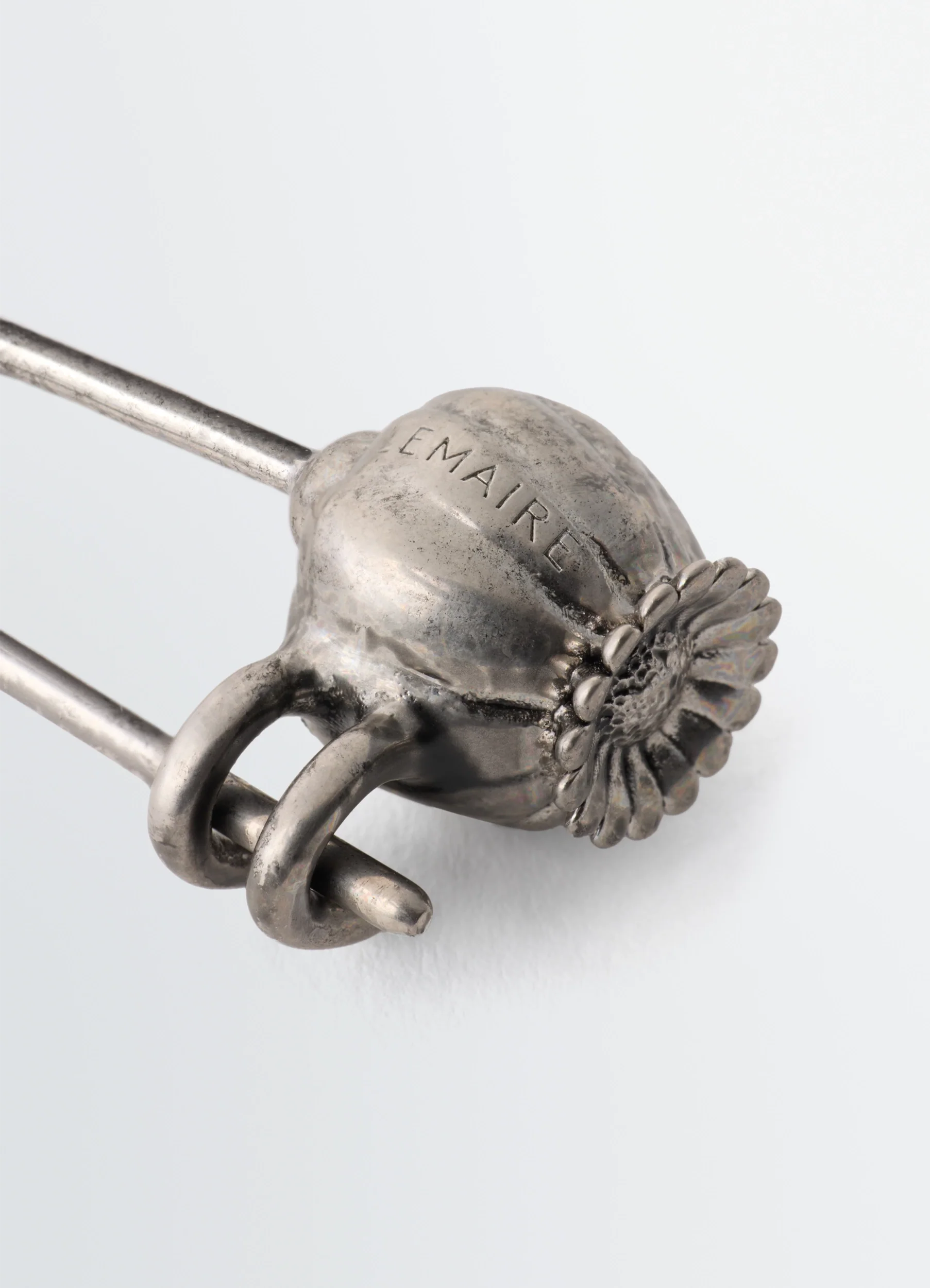 THISTLE PIN BAG CHARM WITH ONYX BEAD - Image 4