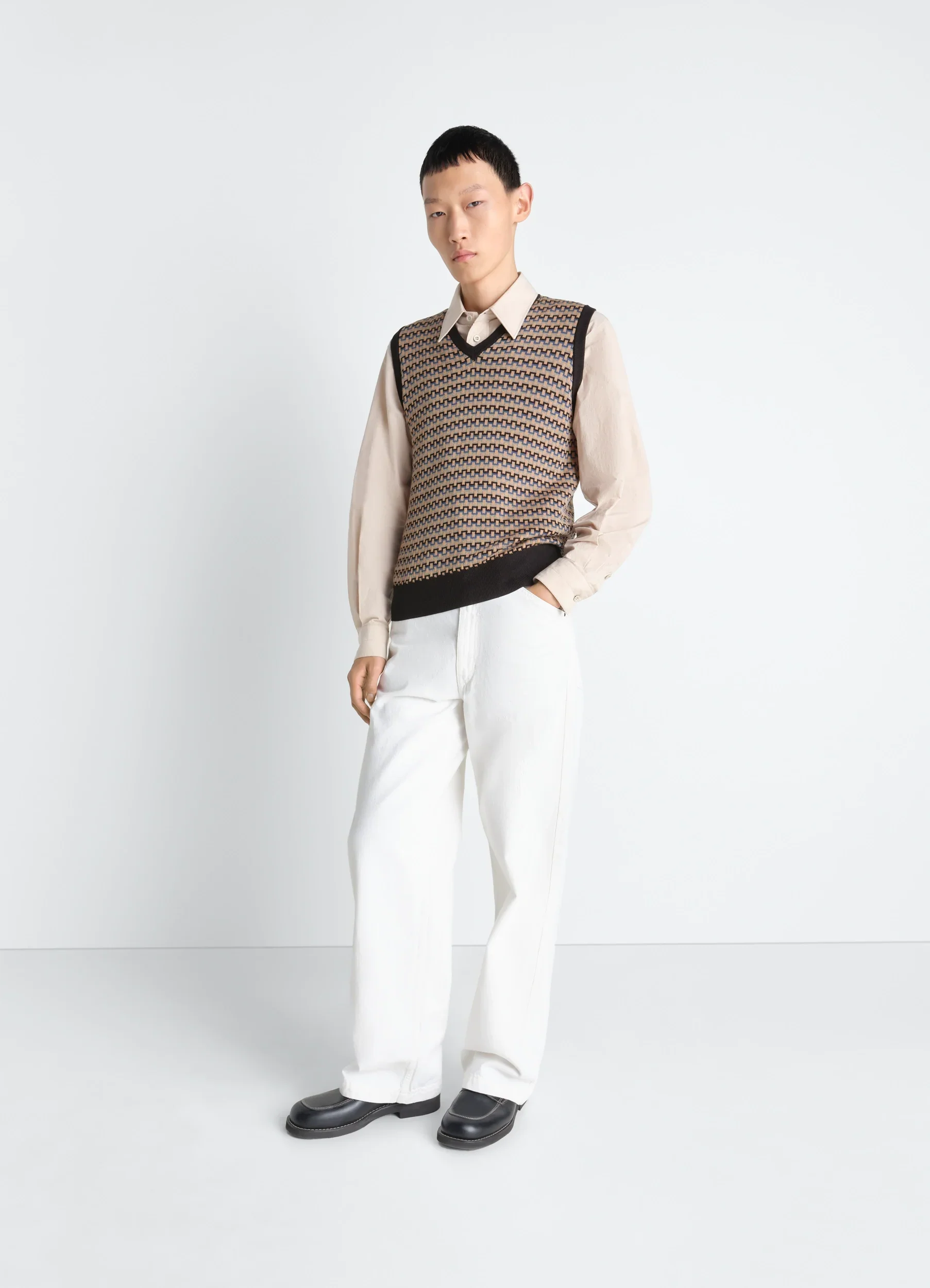 V NECK JACQUARD VEST IN COTTON - Image 8